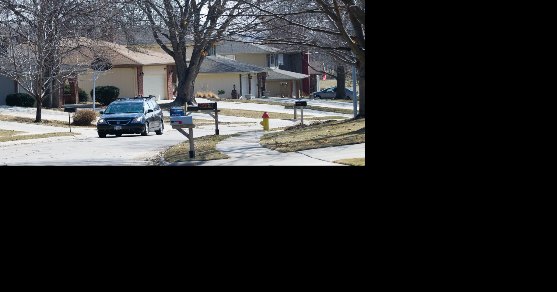 Omaha Planning Board OKs apartment building near Harvey Oaks, despite