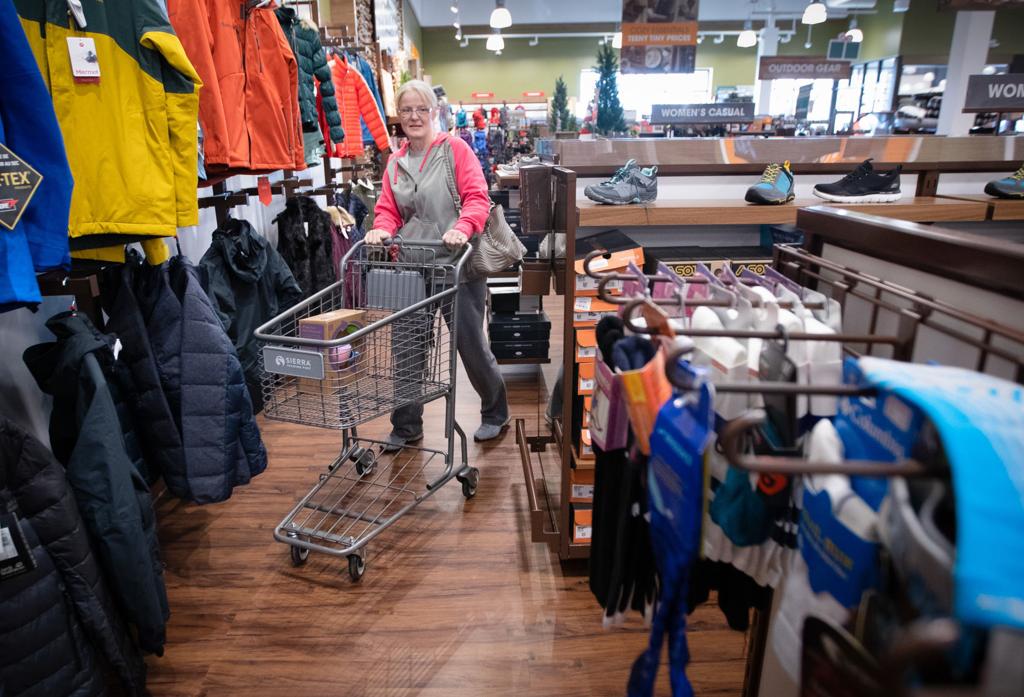 Store Closings Online Shopping Not The Retail Apocalypse You