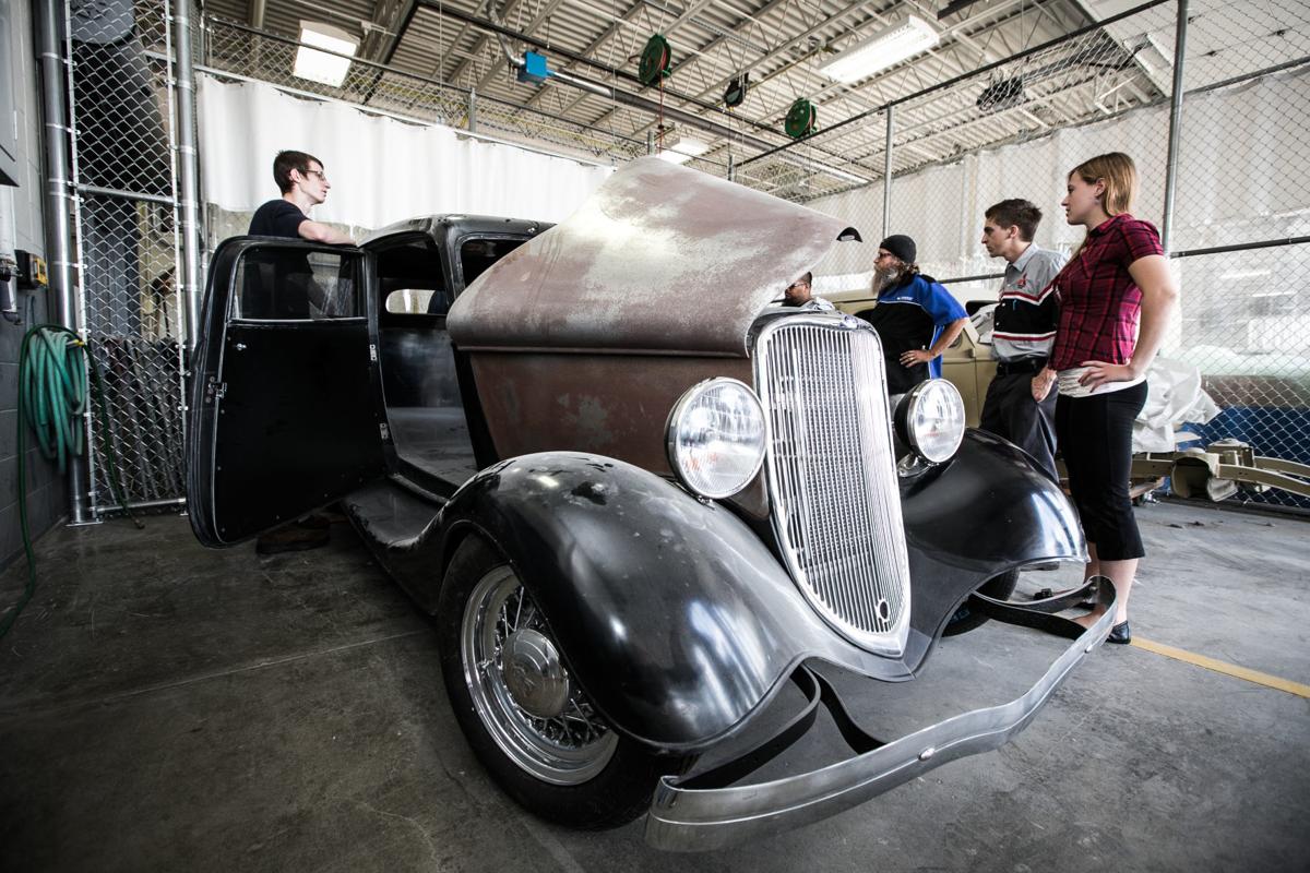 Metro Community College Students Built A 1933 Style Ford Hot Rod