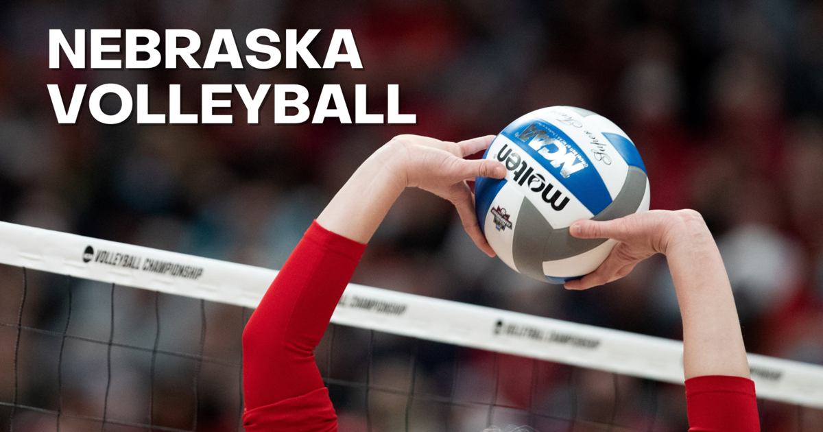 Andi Jackson powers No. 1 Nebraska to sweep at Minnesota with 15 kills