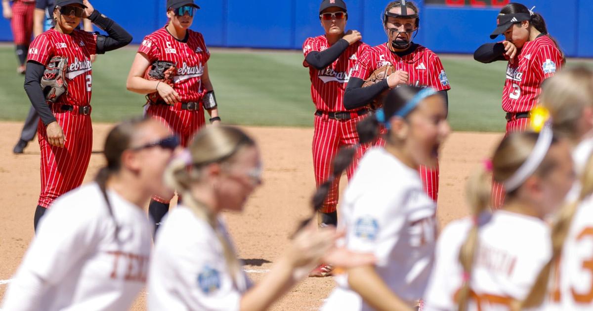 Just: Das Ende der Softball-Saison in Nebraska schmerzt – ihre ...