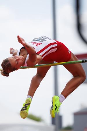 051626-owh-spo-bigtentrack-nf-07