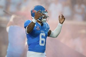 FOOTBALL-NCAA/