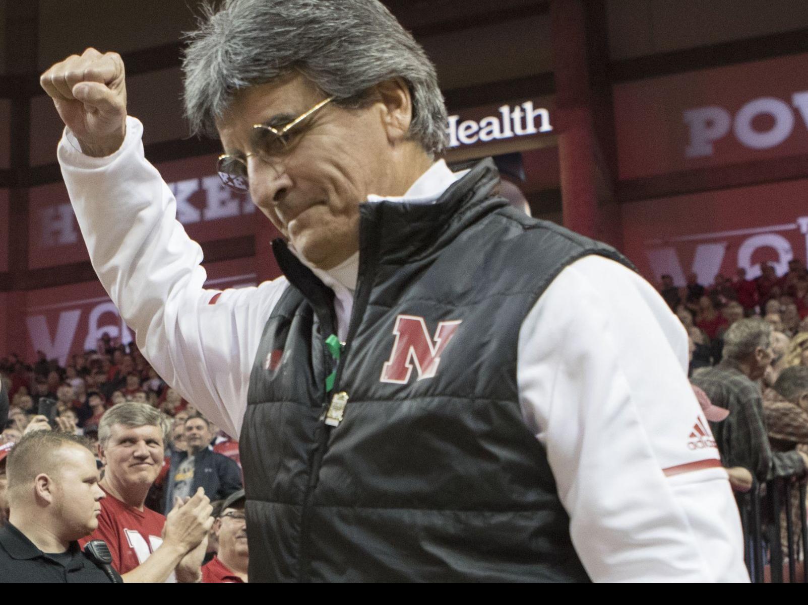 Take A Walk With Mario Verduzco To Learn How He Ll Help Name Nebraska S Next Quarterback Football Omaha Com