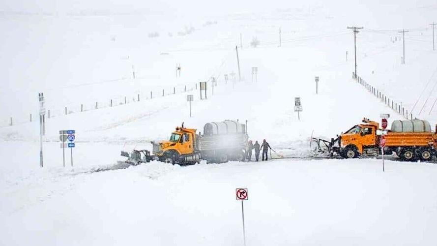 Report: Buffalo's snow-removal equipment, communications fell short during  deadly blizzard