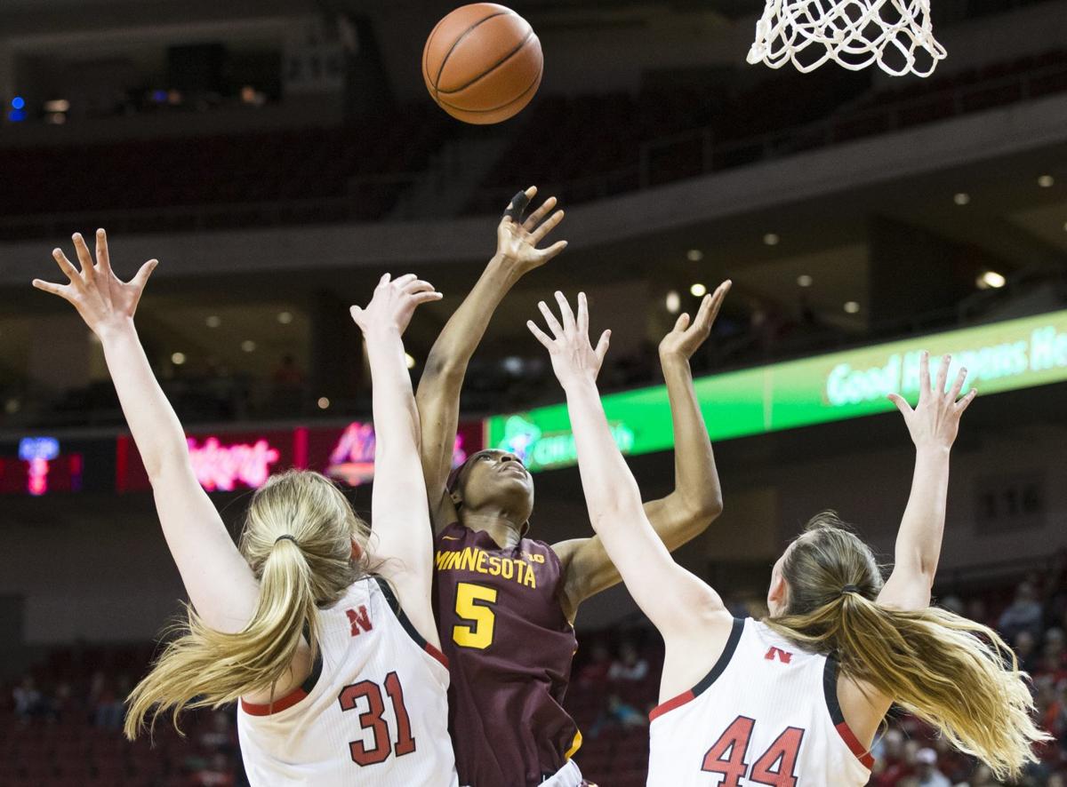 Nebraska Women S Basketball Team To Play Usc Sacred Heart In