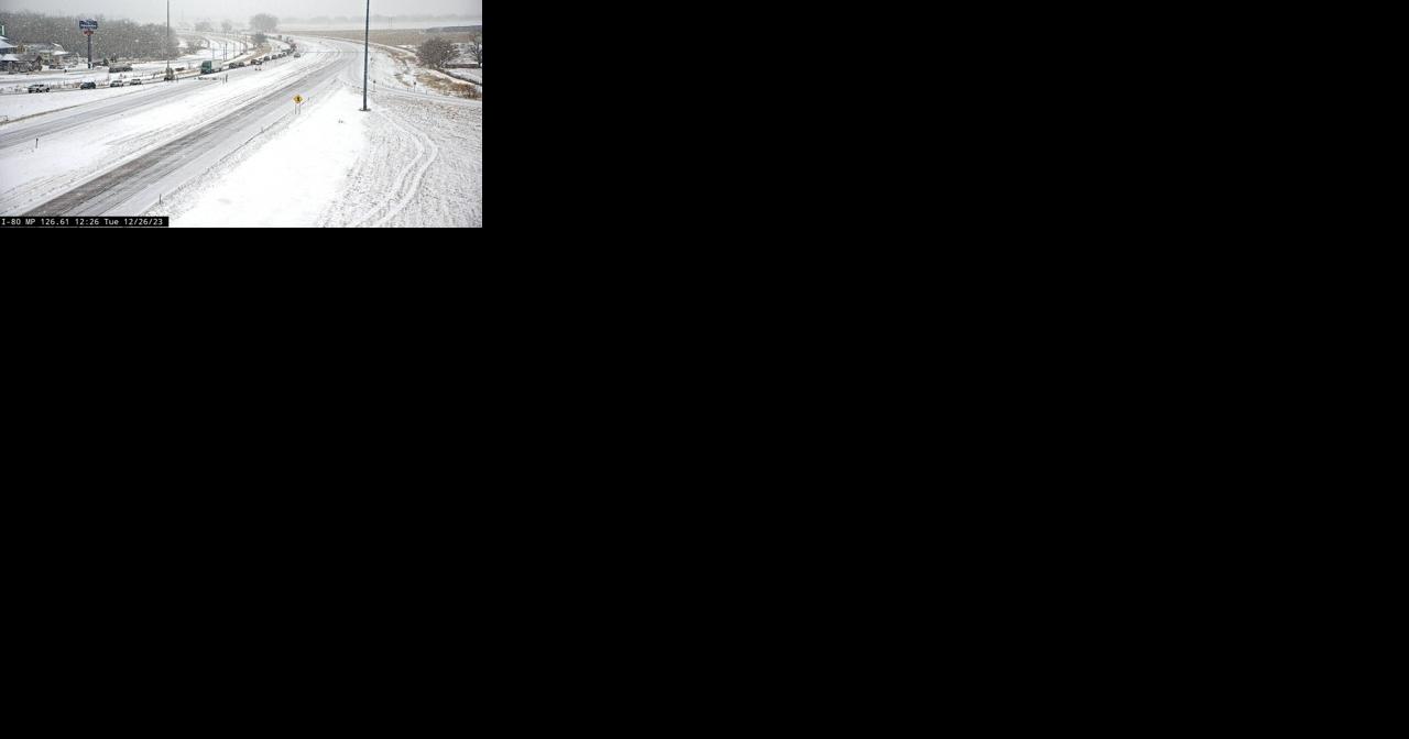 Blizzard conditions shut down I-80 in west-central Nebraska - Vimarsana News