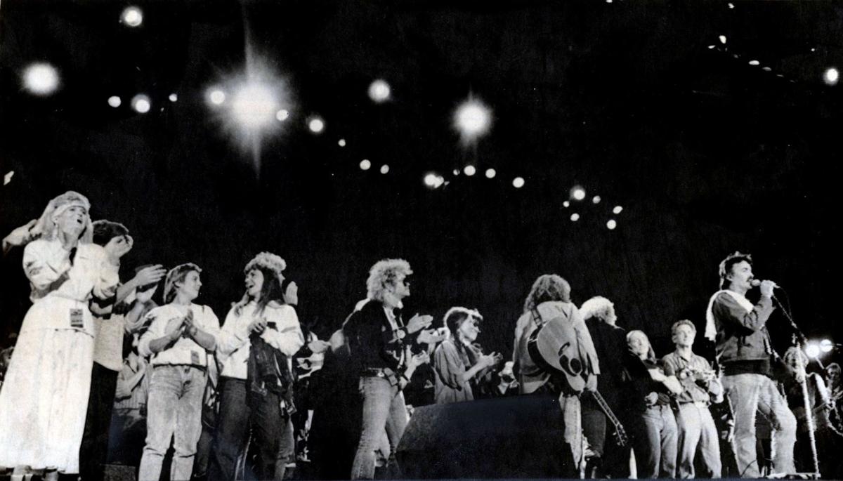 20190413_liv_farmaid1987003