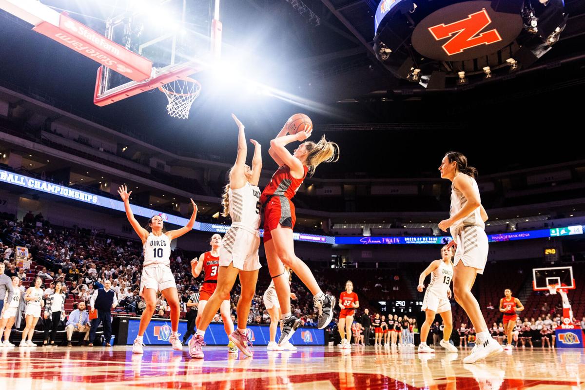 Witthaus sisters use sibling intuition to help Warrenton reach Class 4  state tournament