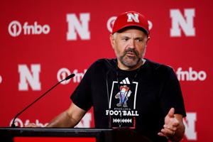 082226-owh-spo-huskerfb-nf-010