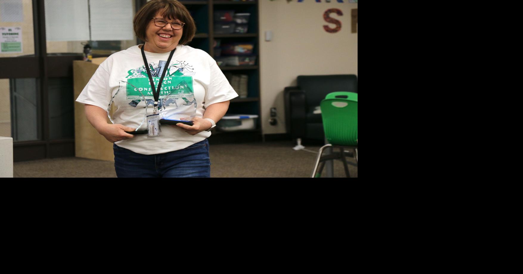 Benson High teacher receives national recognition for student mentorship