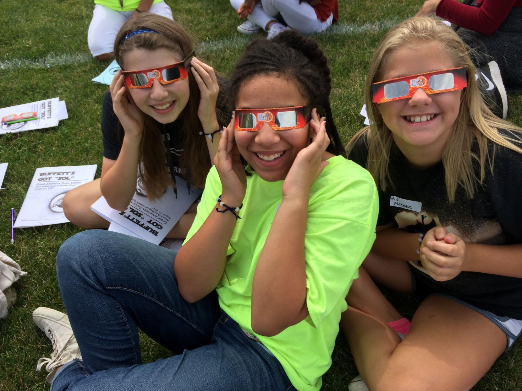 School Day Dedicated To All Things Eclipse At Buffett Magnet