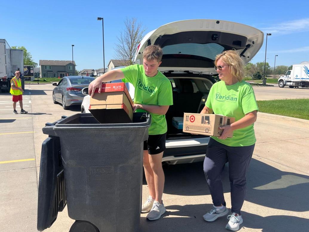 Short Takes Paper shredding in Omaha; nonprofits get grants