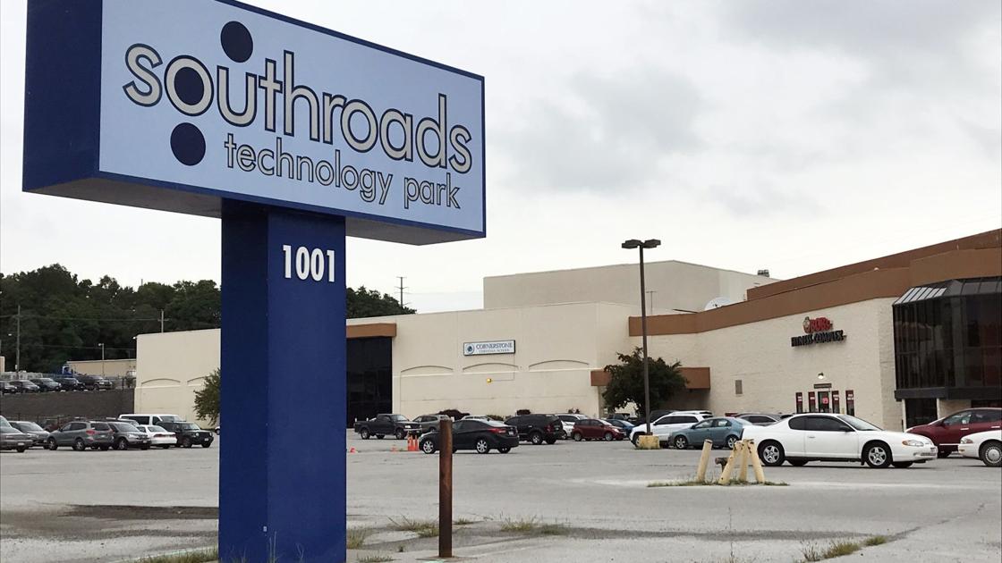Most Of Southroads To Be Auctioned In October Long Term Renters To Stay Money Omaha Com