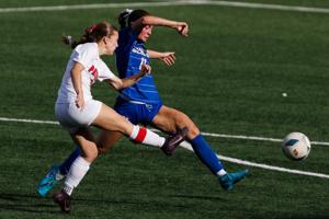 051126-owh-spo-girlsclassa3-nf-10.JPG