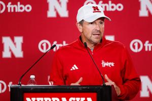 082526-owh-spo-huskerfb-nf-01.JPG