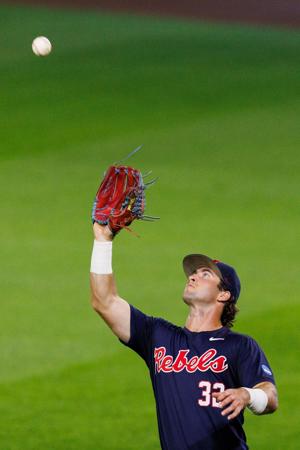 052926-owh-spo-ncaabase-nf-28