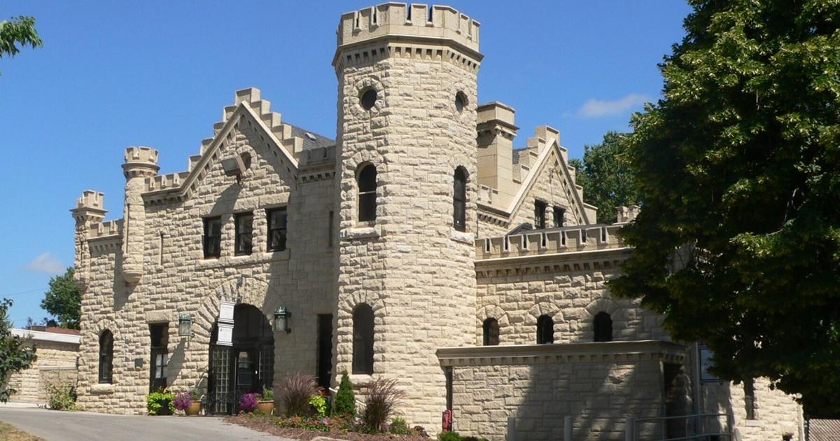 Das neue Café in Joslyn Castle bietet Schulungen für Studenten des ...