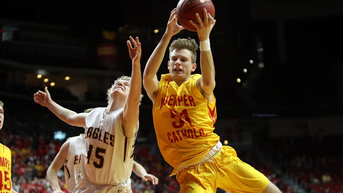 Class 2 A 23 Lead Change Game Lands In Pella S Favor Ne Prep