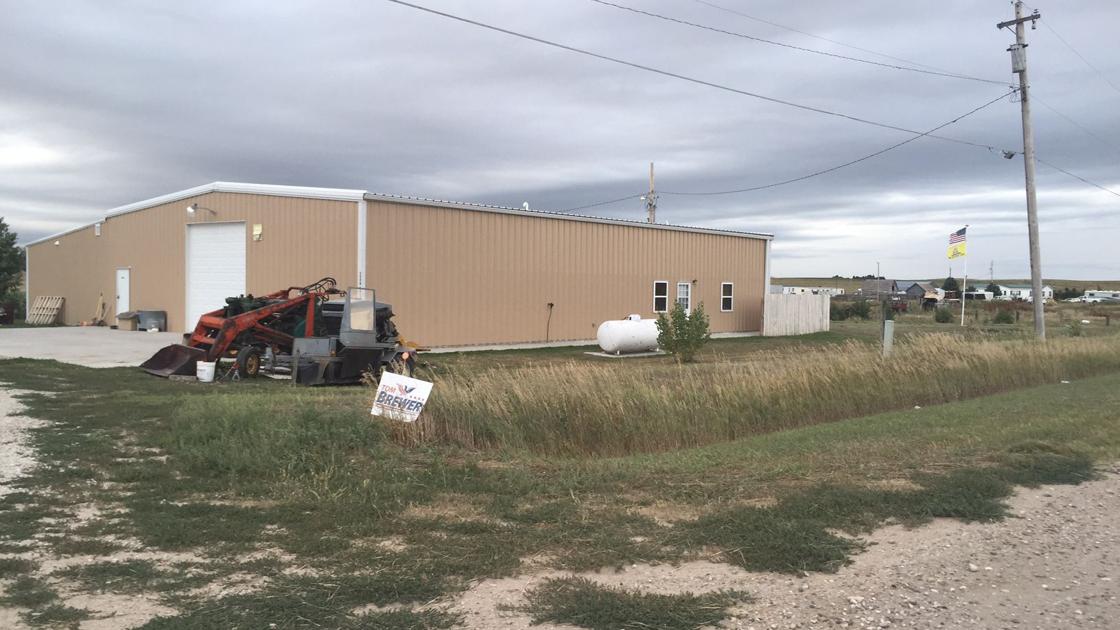 Home Sweet Home Ex Senator Challenges Tom Brewer S Residency In Gordon Machine Shed State And Regional News Omaha Com