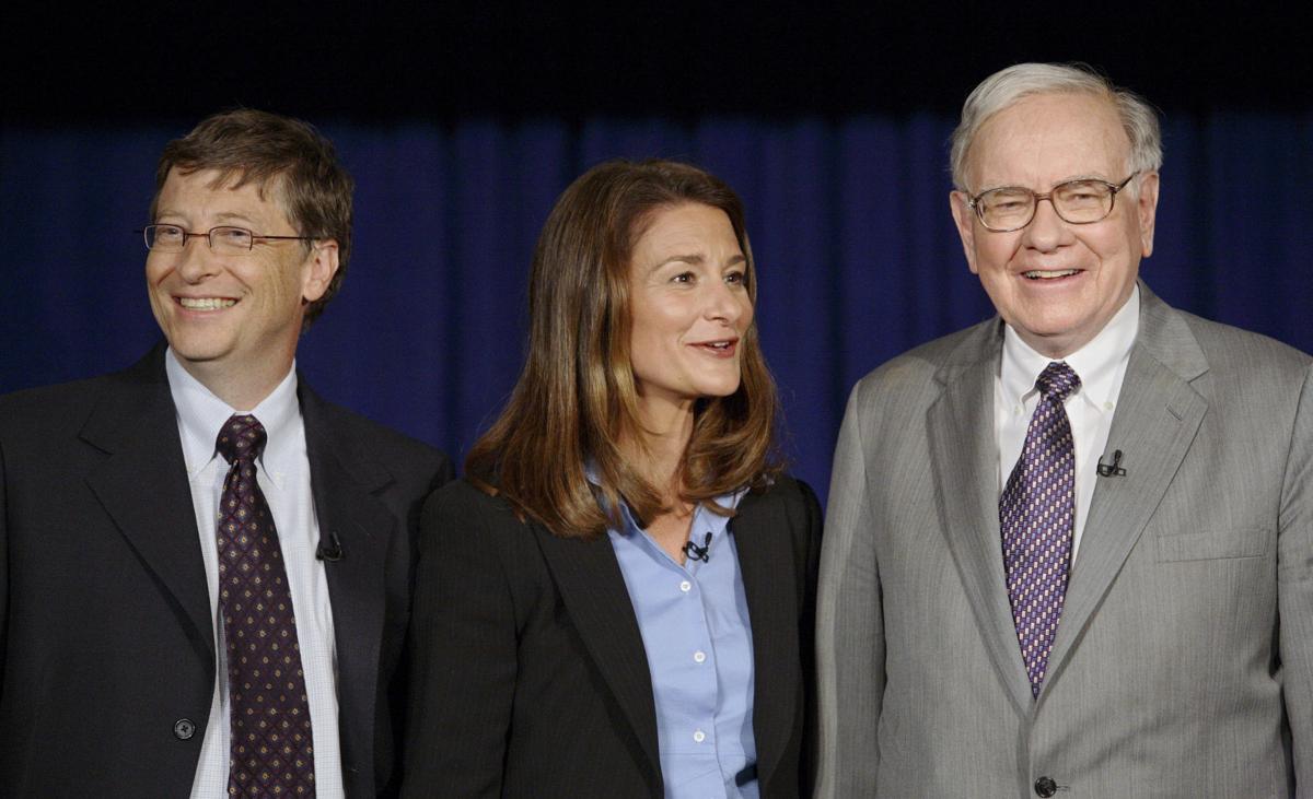 During 25 years of friendship with Buffett, Bill Gates ...
