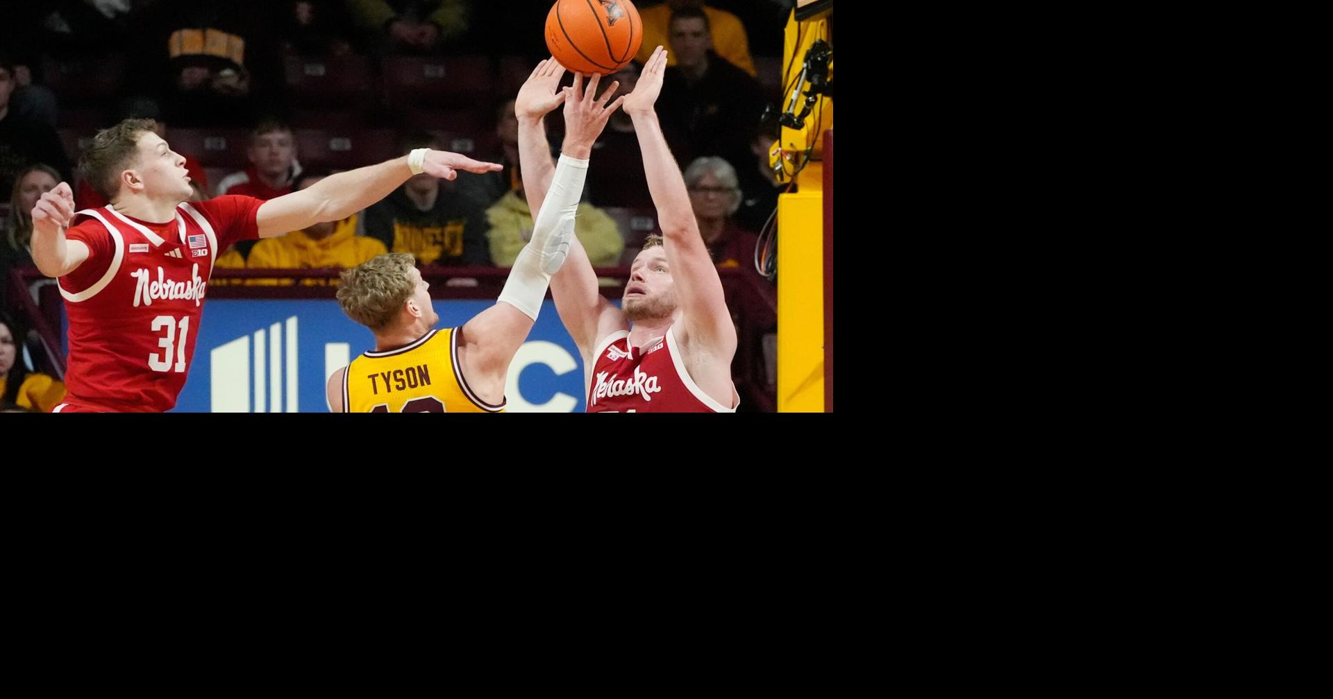 After frustrating first half, No. 7 Nebraska finds footing, rolls past Minnesota to 20-0