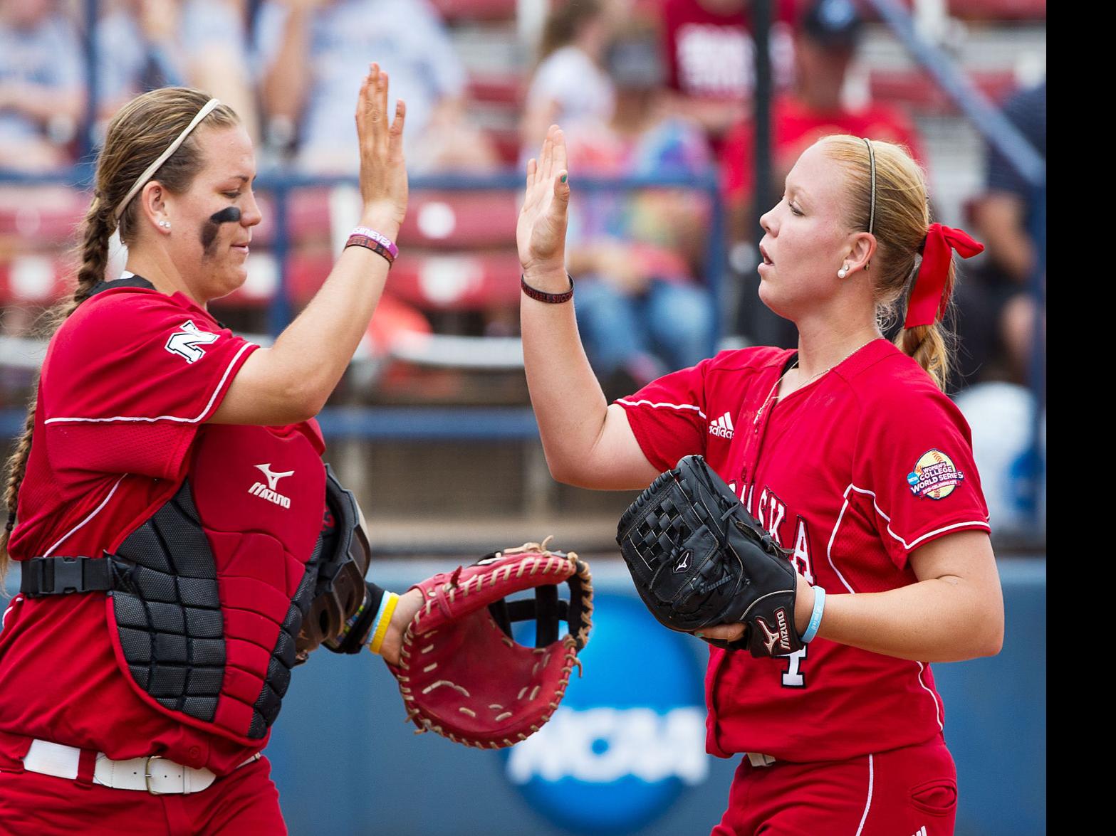 Former Husker Catcher Taylor Edwards Earns Spot On Usa Softball World Championship Team Husker News Omaha Com