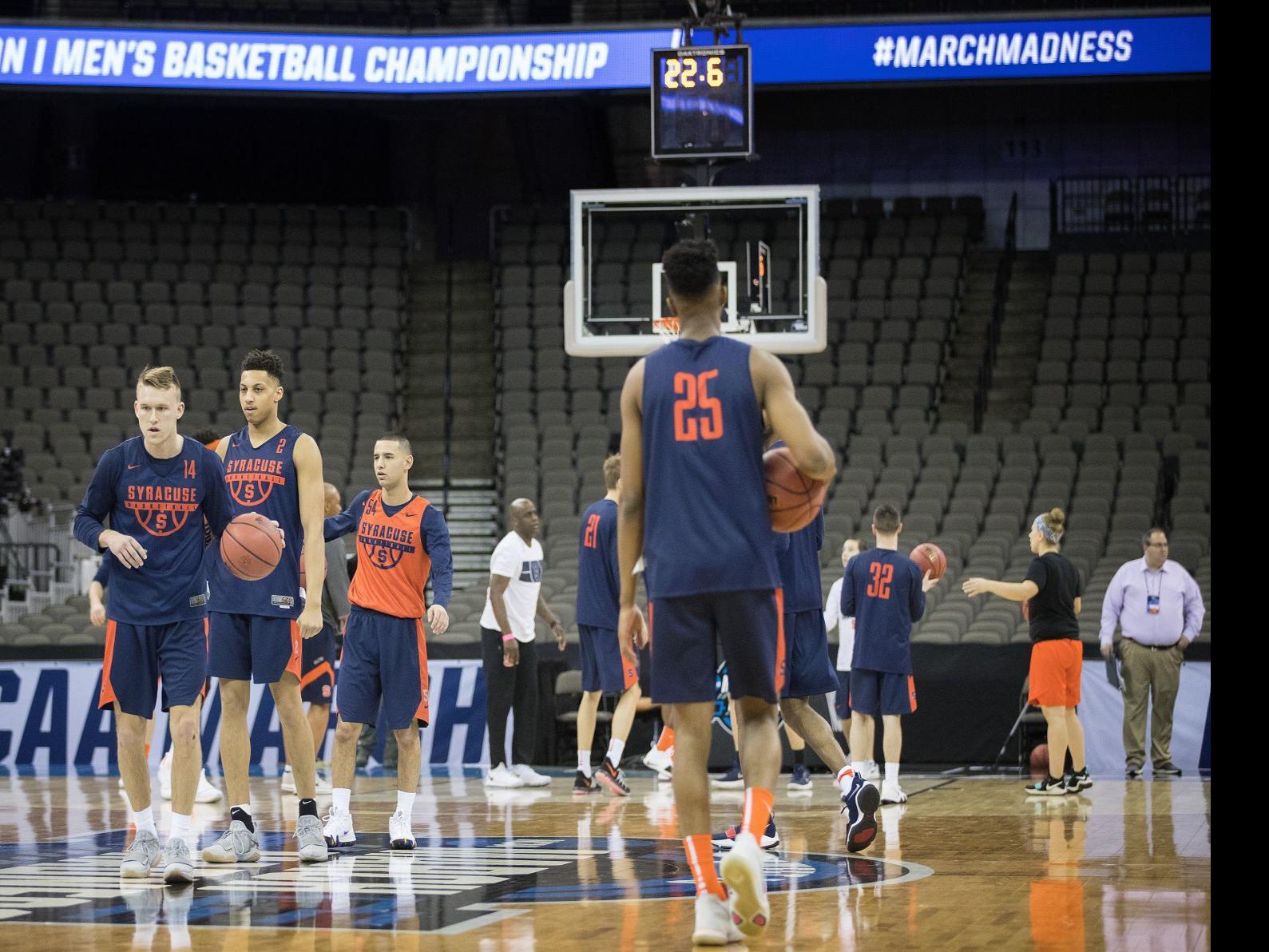 Syracuse Backup Braedon Bayer Took Detour Through Iowa Before