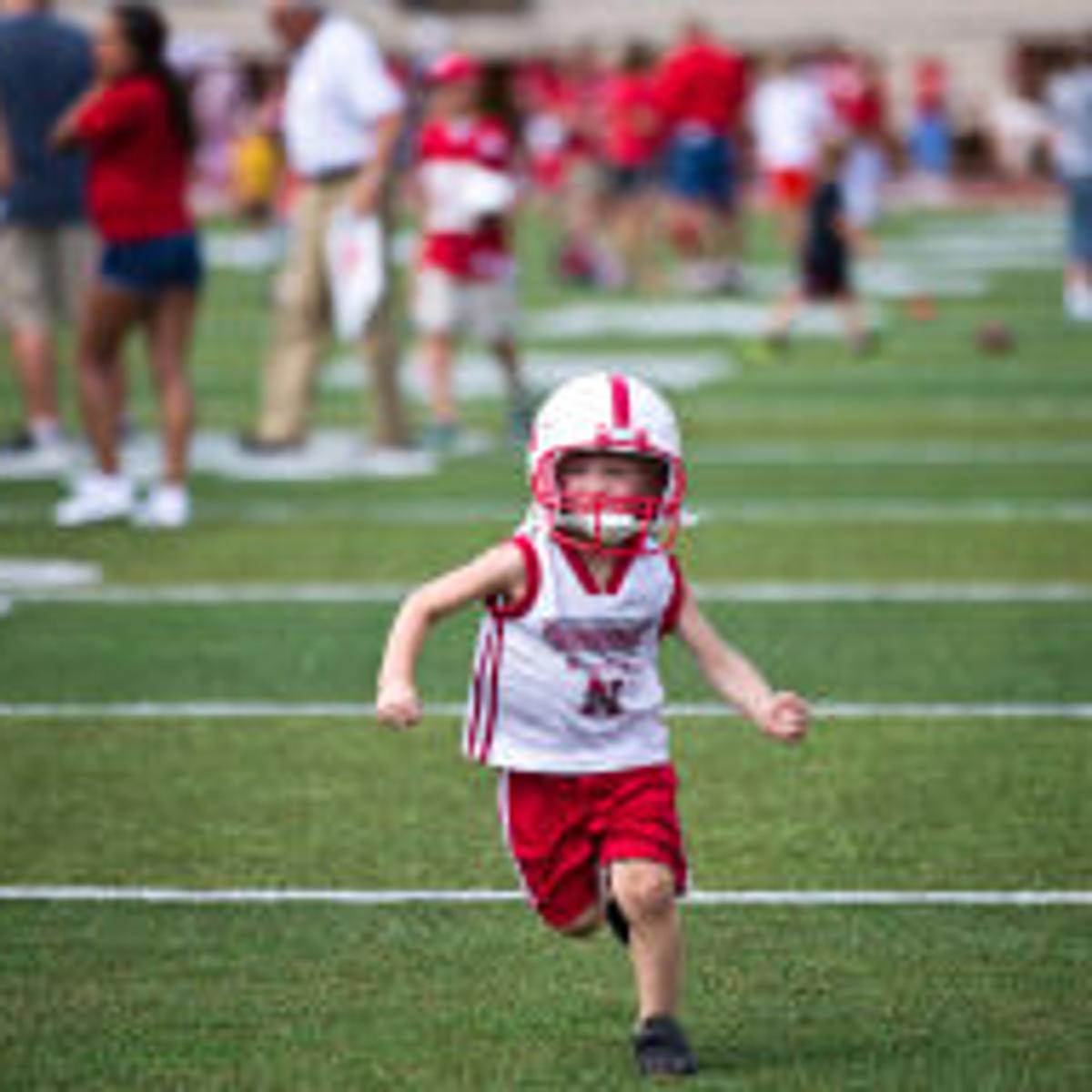 Video Photos 2013 Husker Football Fan Day Huskers Omaha Com