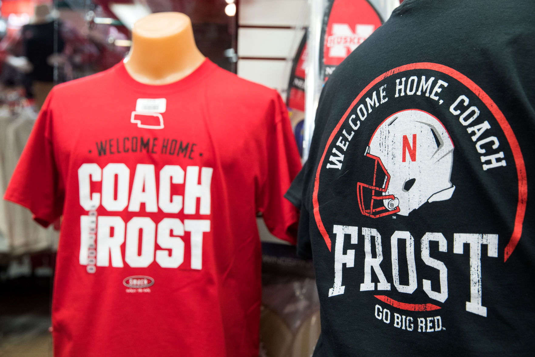 scott frost sweatshirt