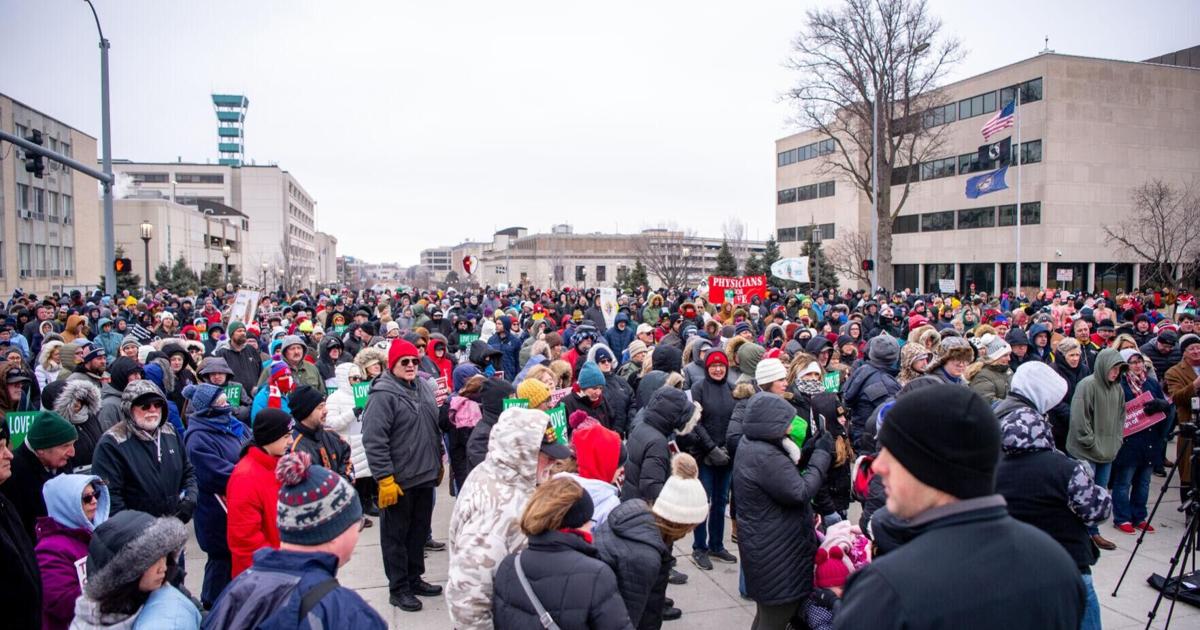 Nebraska Rally Anthony Thousands rally at Nebraska State Capitol for annual Walk for Life