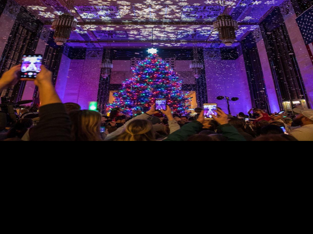 Turn On The Cheer The Holidays Are Here Omaha Com
