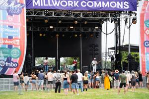 080826-owh-new-maha-as-8.jpg