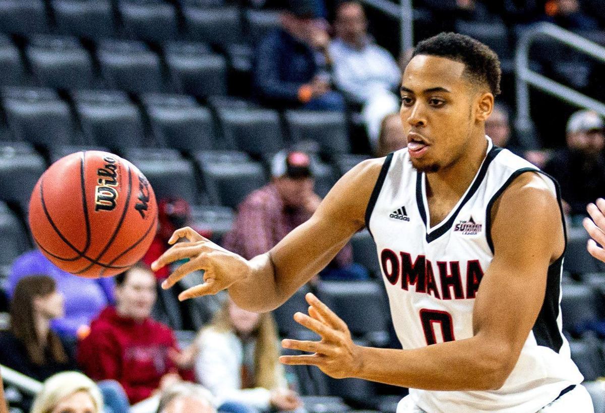 Uno Men S Basketball Team Returns To Baxter Arena After Finding Its Way Over Road Stretch Uno Omaha Com