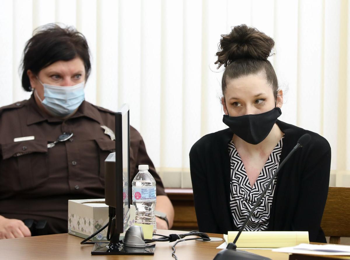 Bailey Boswell weeps as FBI agent describes the discovery of Sydney Loofe's remains Crimeand