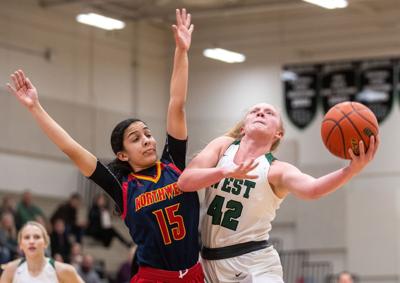 Honnah Leo S 21 Point Performance Leads Millard West In Win Over