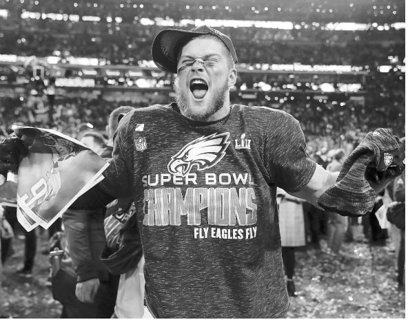 Watch: Super Bowl MVP Nick Foles rings the bell before Game 3