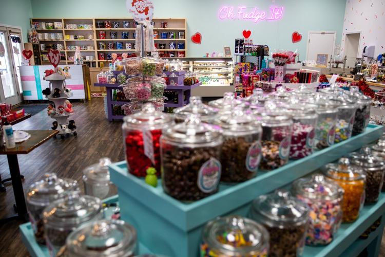 Omahaarea candy stores are seeing increase in Valentine's Day business