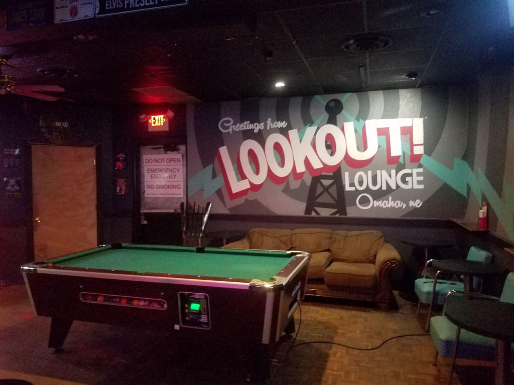 Nightlife Review Tussey S Casual Grill Is Great For A Saturday