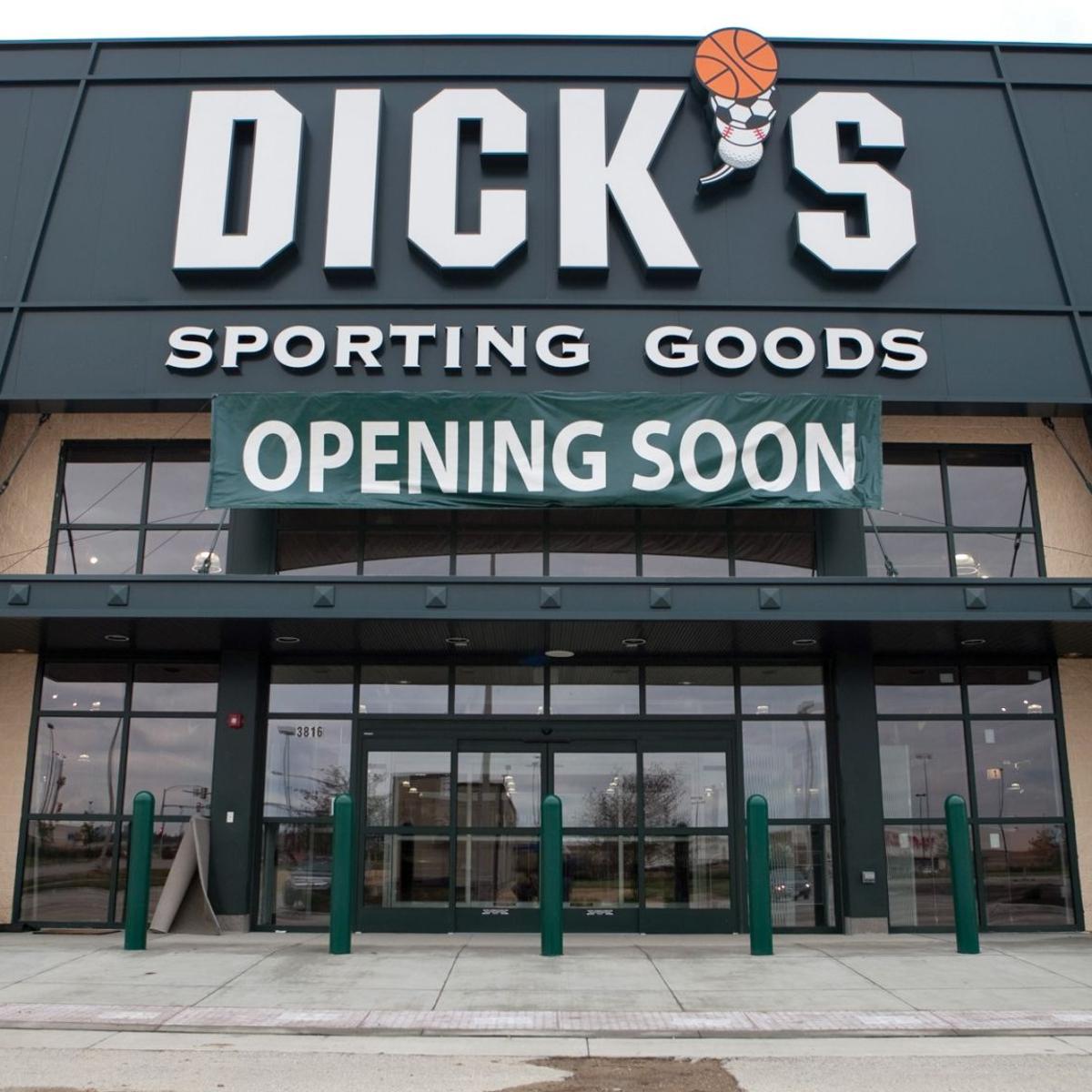 Dick S Sporting Goods To Open Council Bluffs Store Money Omaha Com