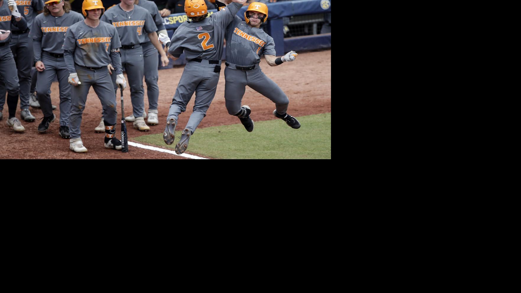 Tennessee punches ticket to Omaha for first time since 2005 | Baseball | omaha.com