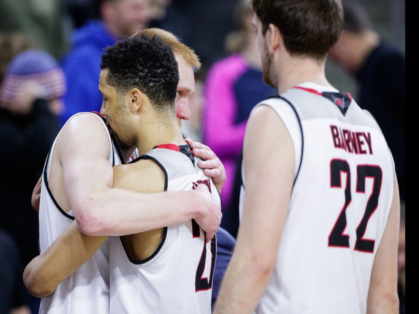 Shatel Uno S Season Comes Tantalizingly Close To Ncaa Tournament