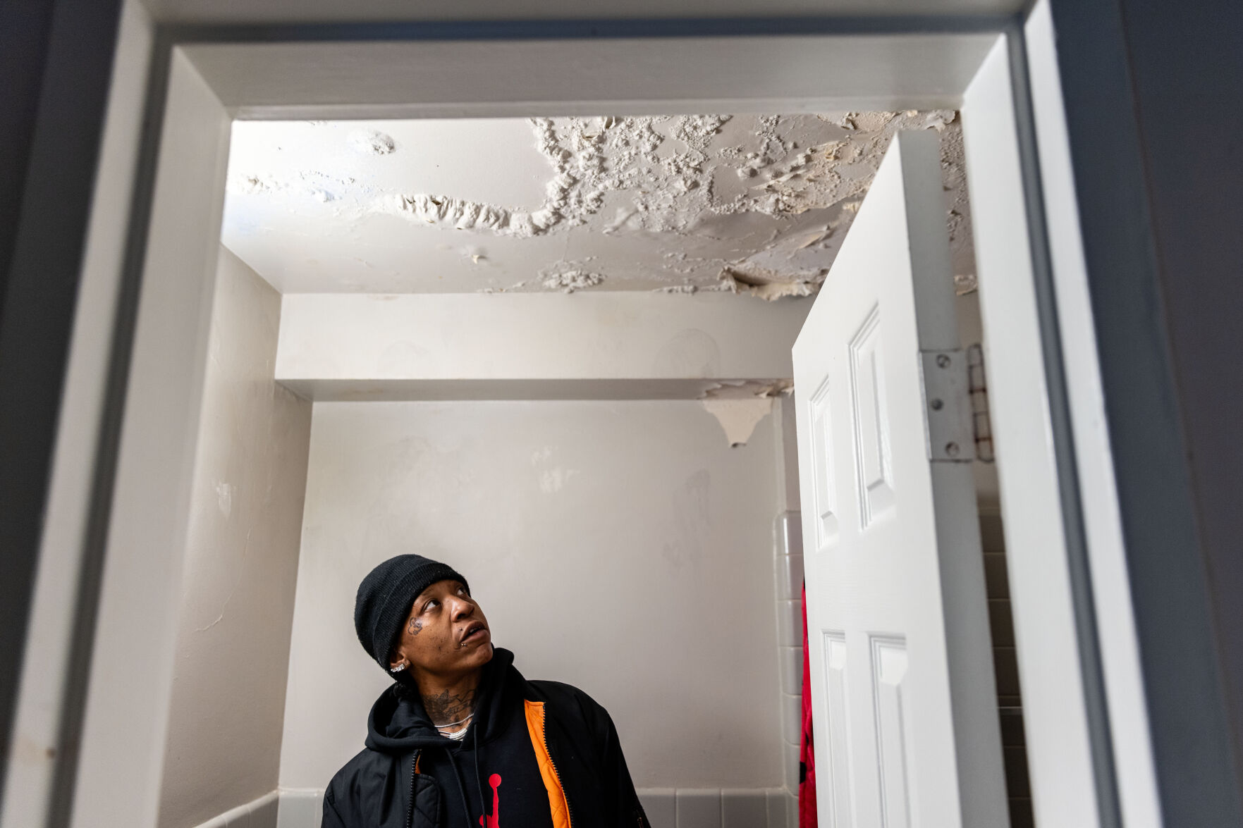 Curated visual reference: Visual Reference: Photos Living Conditions At The City View Apartments
