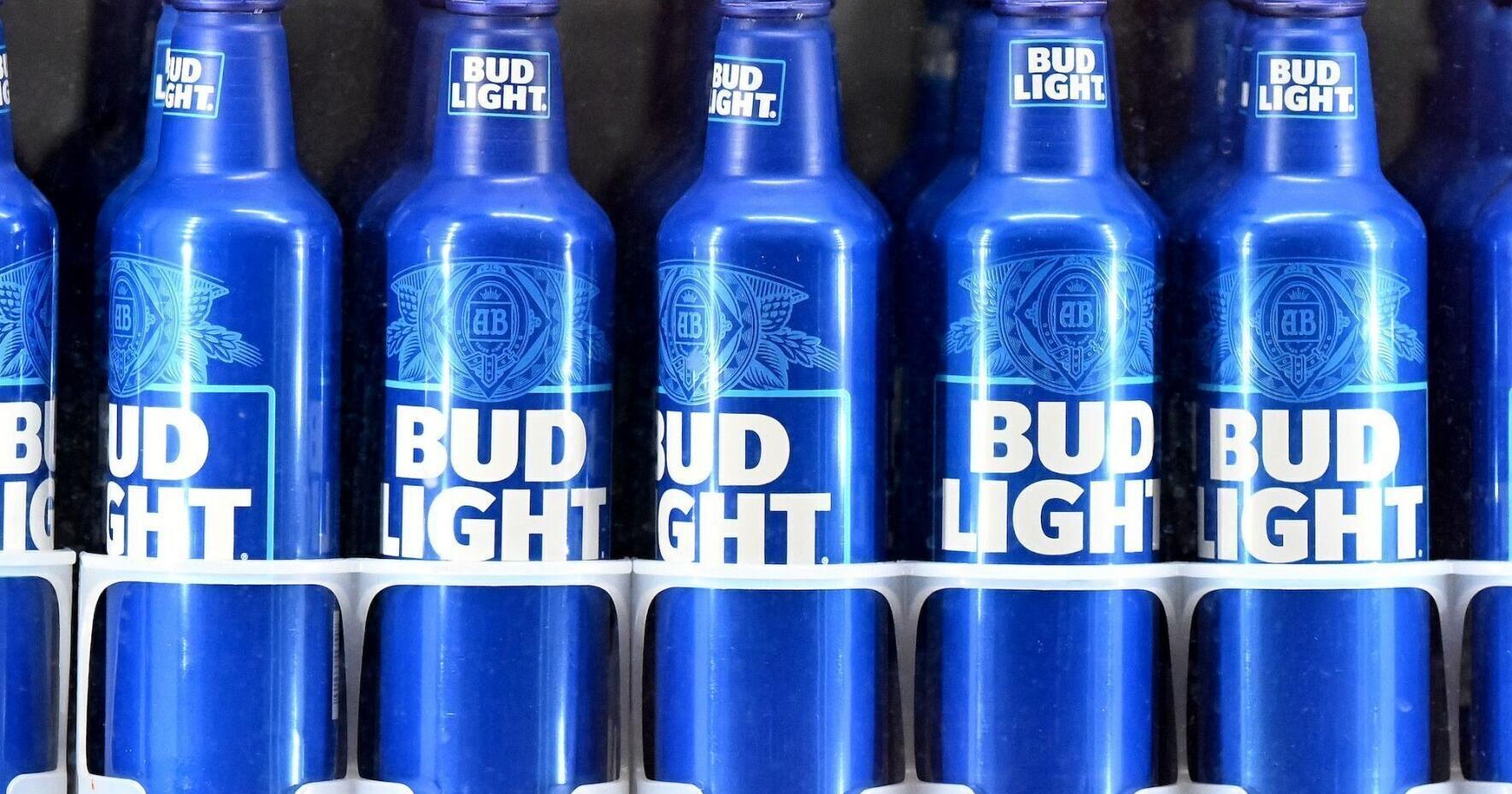 Anheuser-Busch stock climbs after Trump endorses Bud Light - Vimarsana News