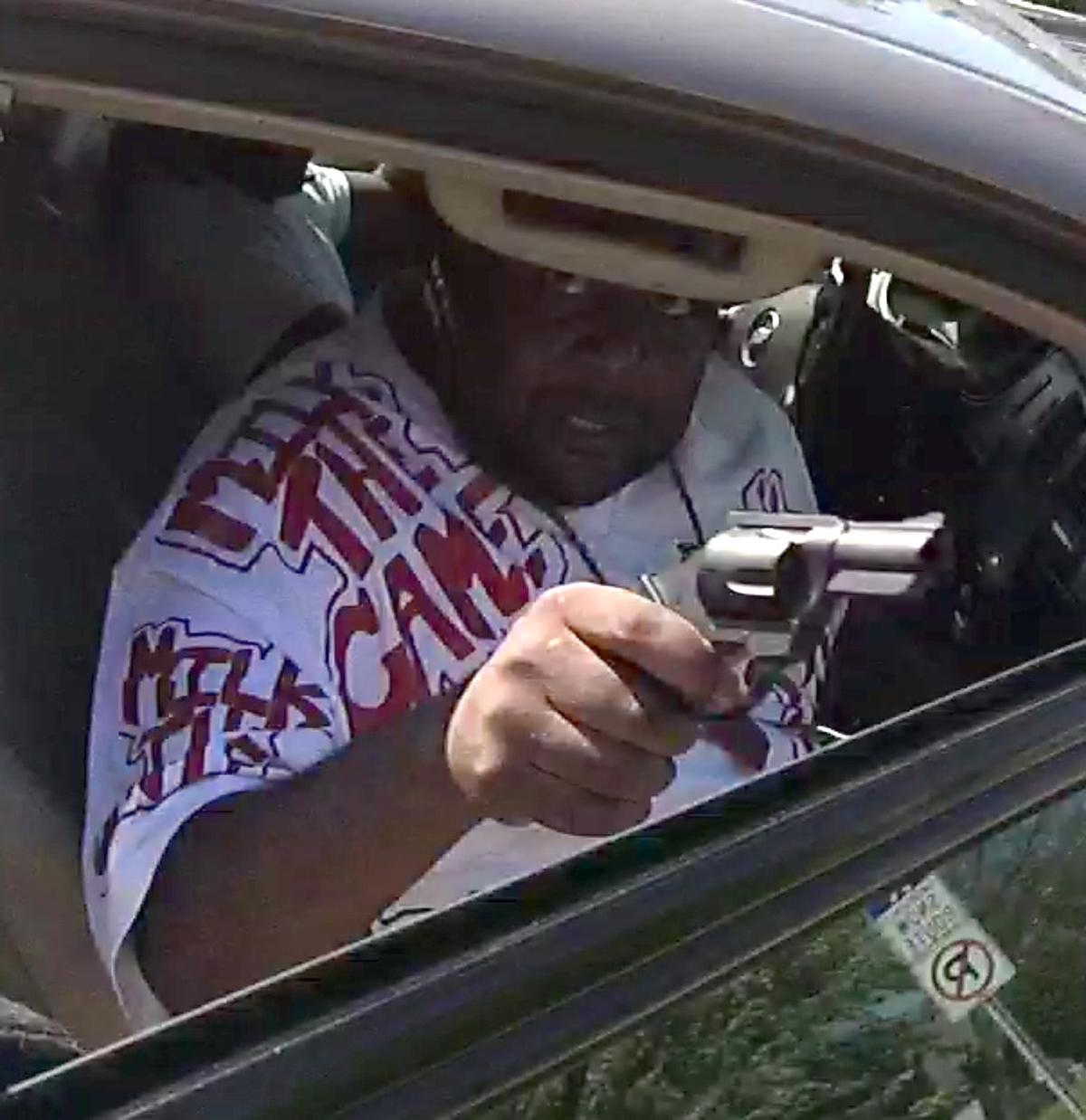 Omaha Gang Unit Officer Was Shot In Shoulder Through Radio Microphone Police Say Crime Courts Omaha Com