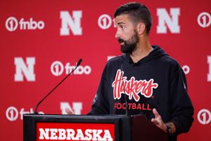 081126-owh-spo-huskerfb-nf-66