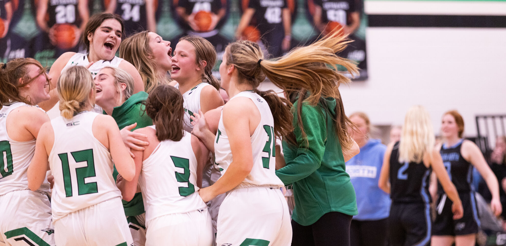 No. 2 Omaha Skutt Girls Hold Off Britt Prince, No. 1 Elkhorn North In ...