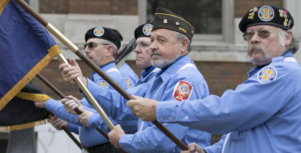 Council Bluffs parade salutes those who served ahead of Veterans Day