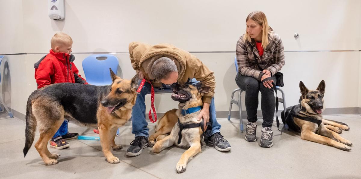 20190501_aprilmonthinpics_36