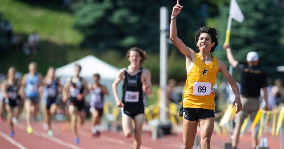 Fremont's Juan Gonzalez wins at Foot Locker Midwest Regional ...